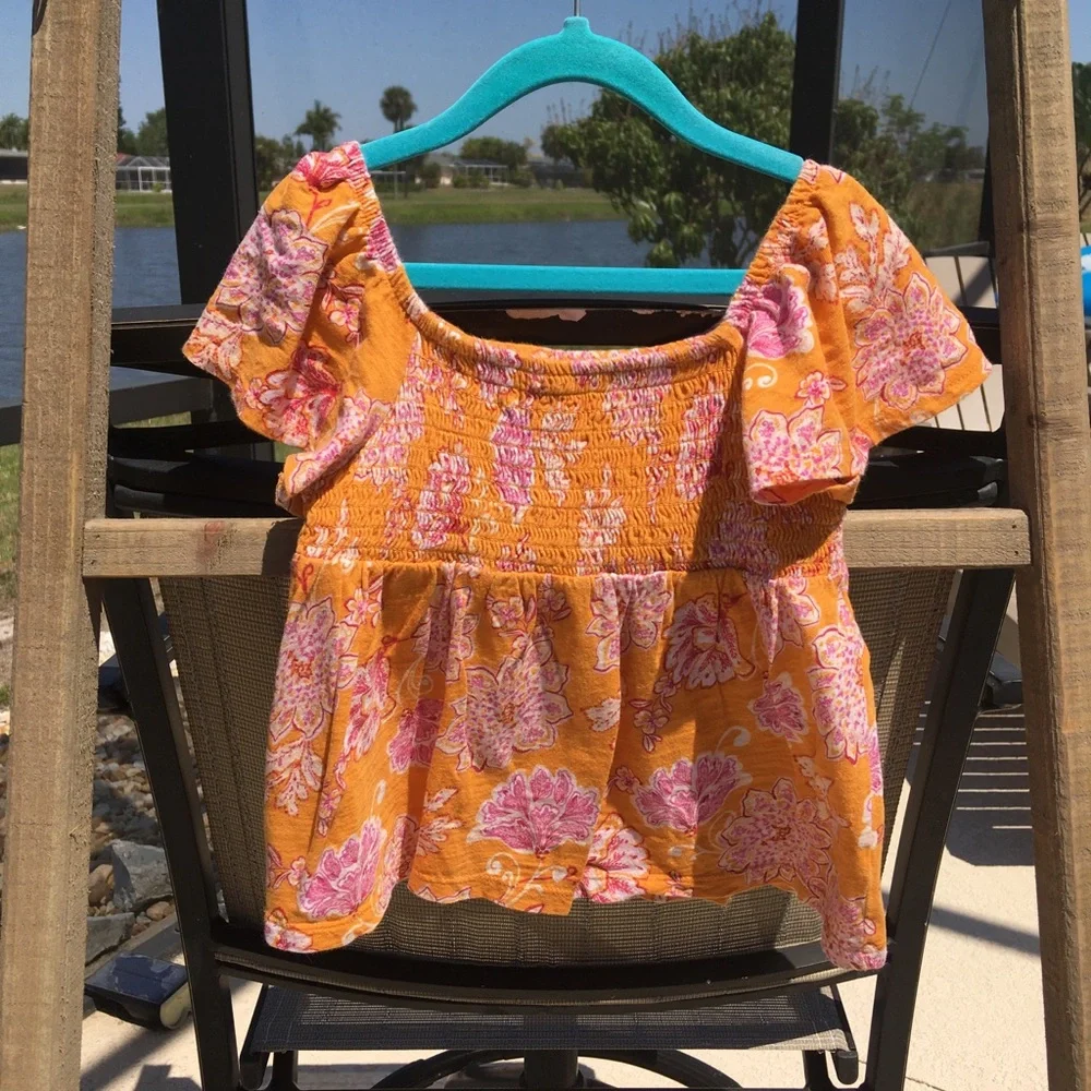 Old Navy Smocked Flutter Sleeve Top Orange with Pink Floral S (6-7)
